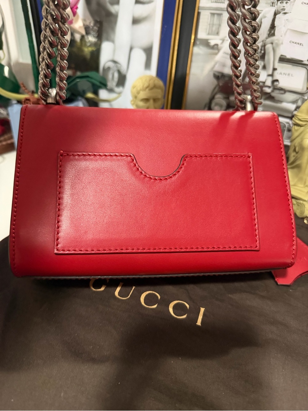Authentic Gucci Red Leather /Crossbody with dust bag and COA ❤️❤️ - Picture 6 of 17